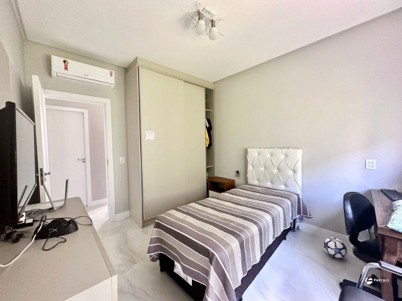 Imagem Casa de Condomínio com 4 Quartos à Venda, 180 m² em Dubai - Capão Da Canoa