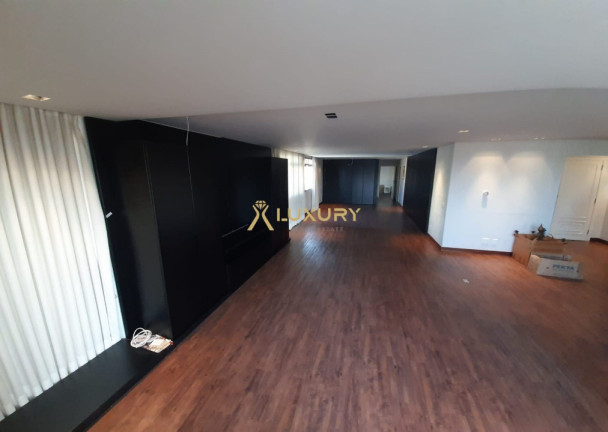 Imagem Imóvel com 4 Quartos à Venda, 310 m² em Lourdes - Belo Horizonte