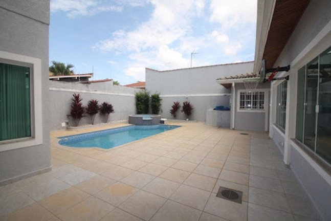 Imagem Casa com 3 Quartos à Venda, 500 m² em Jardim Itaperi - Atibaia Imagem Casa com 3 Quartos à Venda, 500 m² em Jardim Itaperi - Atibaia