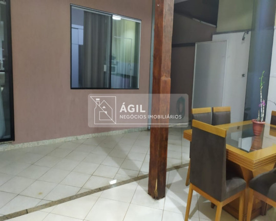Imagem Casa com 3 Quartos à Venda, em Loteamento Villa Branca - Jacareí Imagem Casa com 3 Quartos à Venda, em Loteamento Villa Branca - Jacareí
