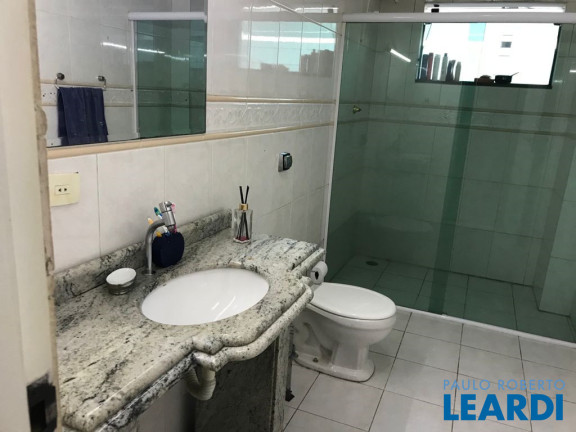 Imagem Sobrado com 3 Quartos à Venda, 242 m² em Santa Maria - Santo André Imagem Sobrado com 3 Quartos à Venda, 242 m² em Santa Maria - Santo André