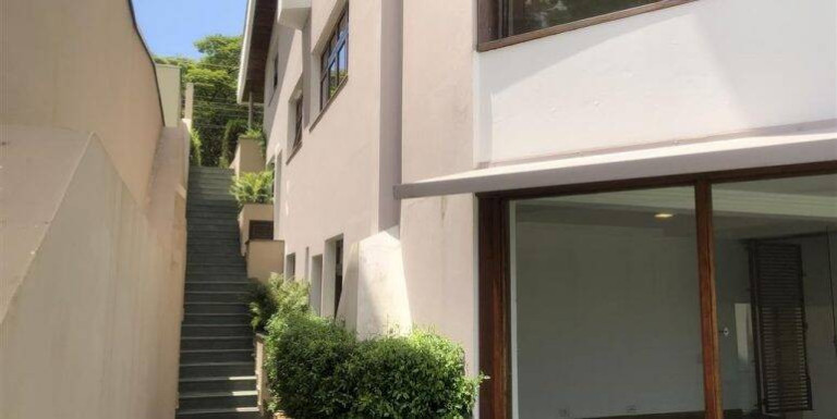 Imagem Casa com 4 Quartos para Alugar, 872 m² em Alphaville - Santana De Parnaíba