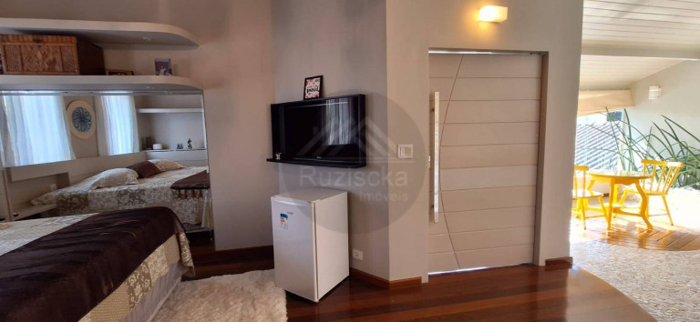 Imagem Casa com 5 Quartos à Venda, 1.070 m² em Bougainvillee V - Peruíbe