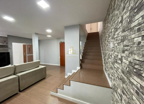 Casa com 3 Quartos à Venda, 205 m² em Solon Borges - Vitória