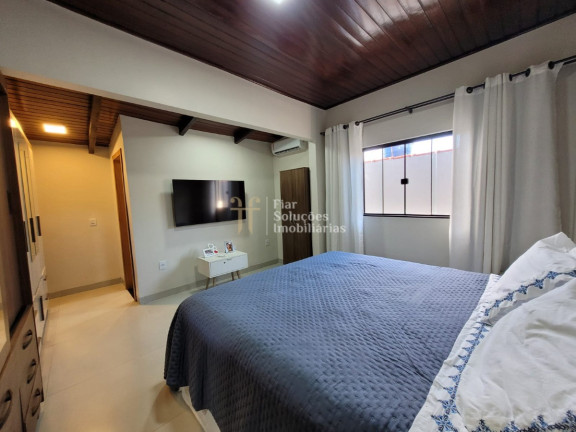 Imagem Casa com 4 Quartos à Venda, 186 m² em Centro - Chapada Dos Guimarães Imagem Casa com 4 Quartos à Venda, 186 m² em Centro - Chapada Dos Guimarães