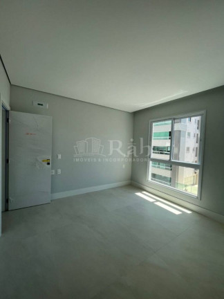 Imagem Apartamento com 4 Quartos à Venda, 132 m² em Centro - Balneário Camboriú Imagem Apartamento com 4 Quartos à Venda, 132 m² em Centro - Balneário Camboriú