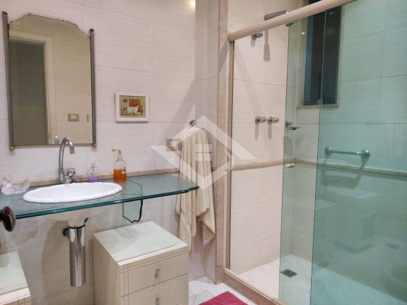 Imagem Apartamento com 3 Quartos à Venda, 165 m² em Copacabana - Rio De Janeiro Imagem Apartamento com 3 Quartos à Venda, 165 m² em Copacabana - Rio De Janeiro