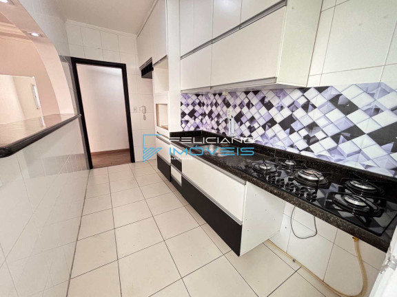 Imagem Apartamento com 2 Quartos à Venda, 60 m² em Guilhermina - Praia Grande