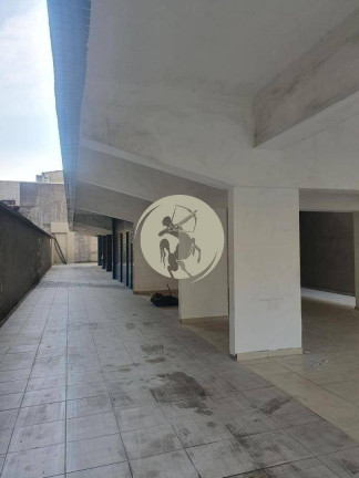Sala Comercial à Venda, 200 m² em Vila Mathias - Santos