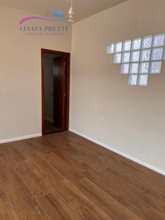 Imagem Casa com 5 Quartos à Venda, 260 m² em Centro De Vila Velha - Vila Velha