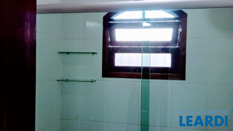 Imagem Sobrado com 3 Quartos à Venda, 202 m² em Vila Silvestre - Santo André Imagem Sobrado com 3 Quartos à Venda, 202 m² em Vila Silvestre - Santo André