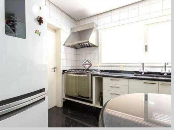 Imagem Casa com 5 Quartos à Venda, 551 m² em Chácara Monte Alegre - São Paulo