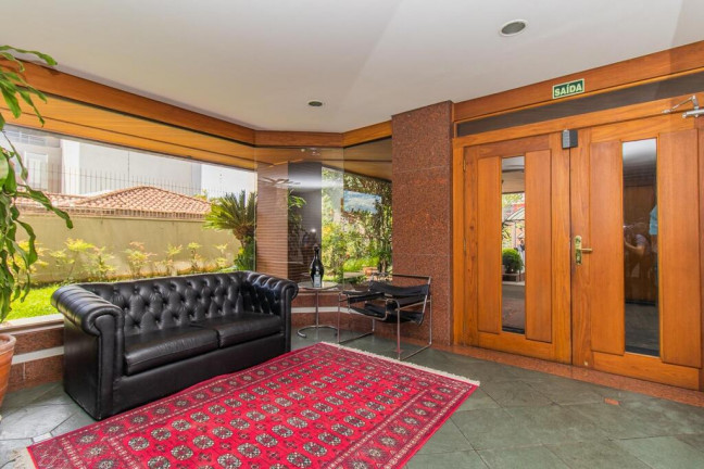 Imagem Apartamento com 3 Quartos à Venda, 178 m² em Auxiliadora - Porto Alegre