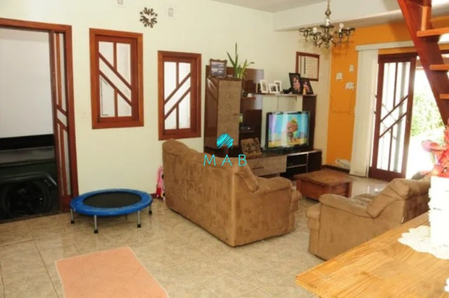 Imagem Sobrado com 3 Quartos à Venda, 320 m² em Ingleses Do Rio Vermelho - Florianópolis Imagem Sobrado com 3 Quartos à Venda, 320 m² em Ingleses Do Rio Vermelho - Florianópolis