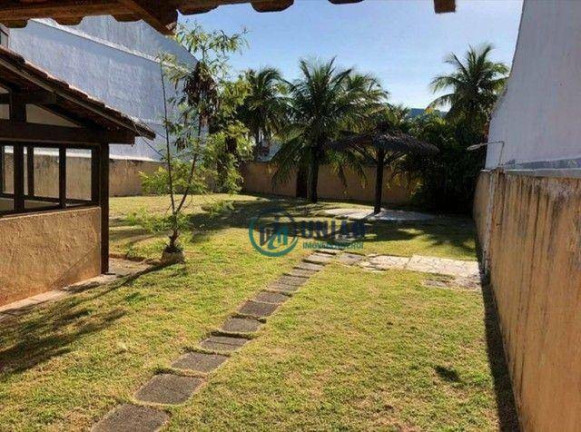 Imagem Casa com 4 Quartos à Venda, 200 m² em Camboinhas - Niterói Imagem Casa com 4 Quartos à Venda, 200 m² em Camboinhas - Niterói