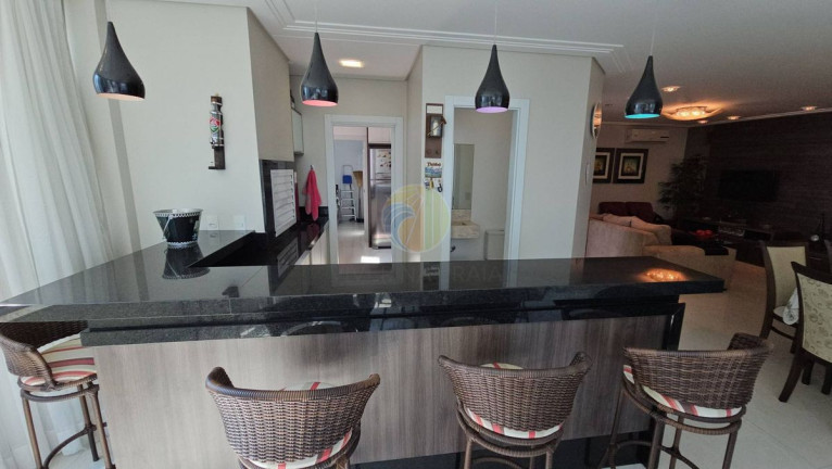 Imagem Apartamento com 4 Quartos à Venda, 170 m² em Barra Sul - Balneário Camboriú