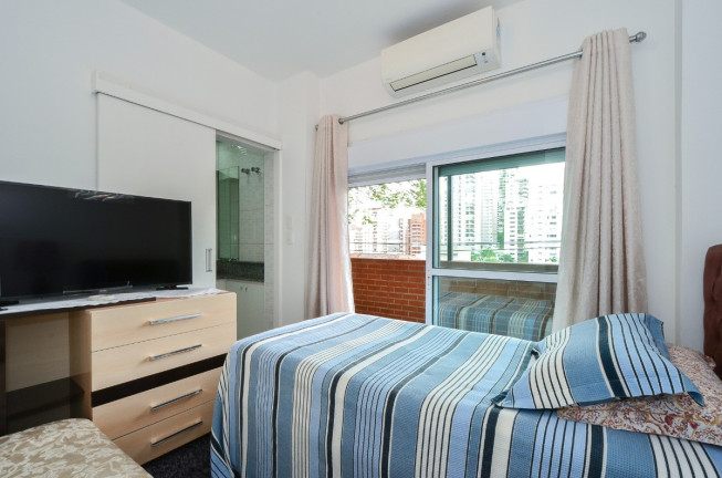 Imagem Apartamento com 3 Quartos à Venda, 230 m² em Pacaembu - São Paulo