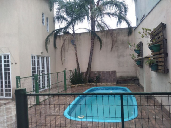 Imagem Casa com 3 Quartos à Venda, 199 m² em Jardim Itu - Porto Alegre Imagem Casa com 3 Quartos à Venda, 199 m² em Jardim Itu - Porto Alegre