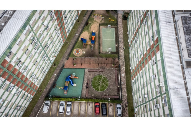 Imagem Apartamento com 2 Quartos à Venda, 55 m² em Jardim Botânico - Porto Alegre