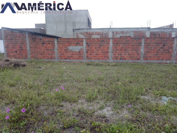 Imagem Casa com 4 Quartos à Venda, 110 m² em Salvador - Sapé Imagem Casa com 4 Quartos à Venda, 110 m² em Salvador - Sapé