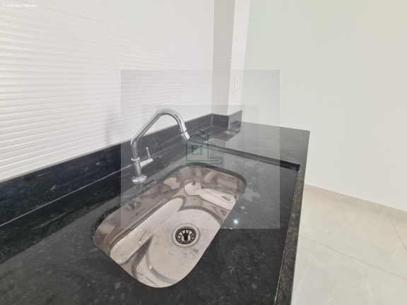 Imagem Apartamento com 1 Quarto à Venda, 27 m² em Copacabana - Rio De Janeiro Imagem Apartamento com 1 Quarto à Venda, 27 m² em Copacabana - Rio De Janeiro