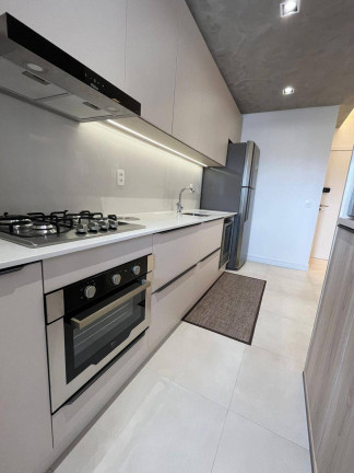 Imagem Apartamento com 2 Quartos à Venda, 69 m² em Centro - Florianópolis
