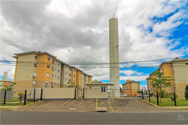 Imagem Imóvel com 2 Quartos à Venda, em Hípica - Porto Alegre Imagem Imóvel com 2 Quartos à Venda, em Hípica - Porto Alegre