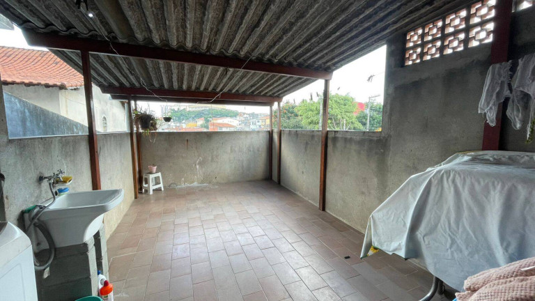 Imagem Casa com 3 Quartos à Venda, 140 m² em Vila Yolanda - Osasco Imagem Casa com 3 Quartos à Venda, 140 m² em Vila Yolanda - Osasco