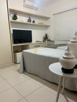 Imagem Casa com 5 Quartos à Venda, 205 m² em Buraquinho - Lauro De Freitas