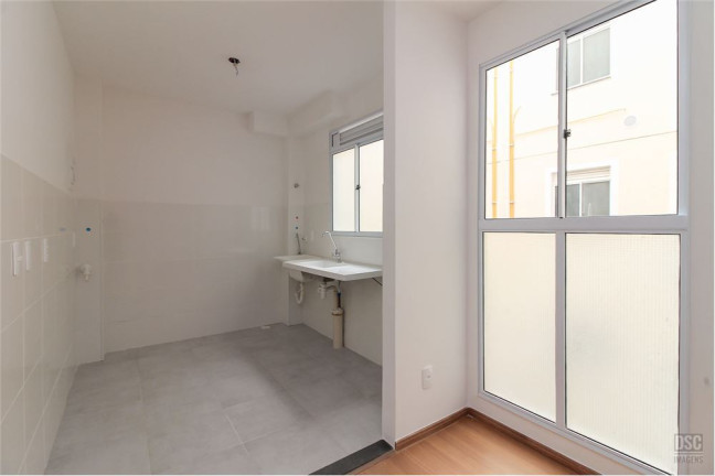 Imagem Imóvel com 2 Quartos à Venda, em Restinga - Porto Alegre Imagem Imóvel com 2 Quartos à Venda, em Restinga - Porto Alegre