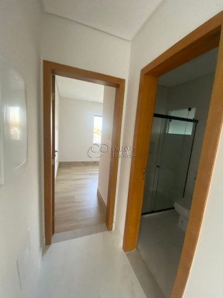 Imagem Casa com 4 Quartos à Venda, 205 m² em Lagoa - Macaé
