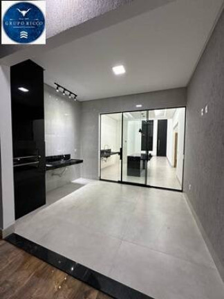 Imagem Casa à Venda, 270 m² em Setor Três Marias - Goiânia Imagem Casa à Venda, 270 m² em Setor Três Marias - Goiânia