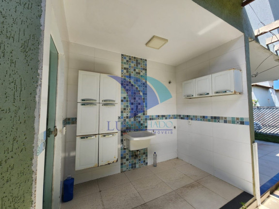 Imagem Casa com 4 Quartos à Venda, 194 m² Imagem Casa com 4 Quartos à Venda, 194 m²