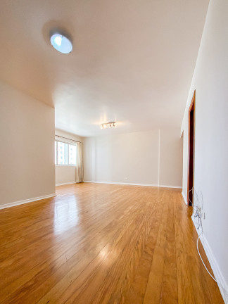 Imagem Apartamento com 3 Quartos à Venda, 105 m² em Santo Amaro - São Paulo