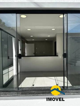 Imagem Casa com 4 Quartos à Venda, 150 m² em Itaipu - Niterói