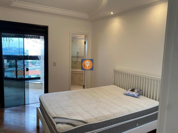 Imagem Apartamento com 4 Quartos à Venda, 206 m²