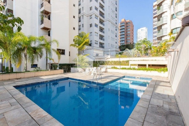 Imagem Apartamento com 4 Quartos à Venda, 200 m² em Moema - São Paulo