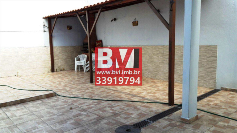 Imagem Casa com 2 Quartos à Venda, 100 m² em Vista Alegre - Rio De Janeiro Imagem Casa com 2 Quartos à Venda, 100 m² em Vista Alegre - Rio De Janeiro