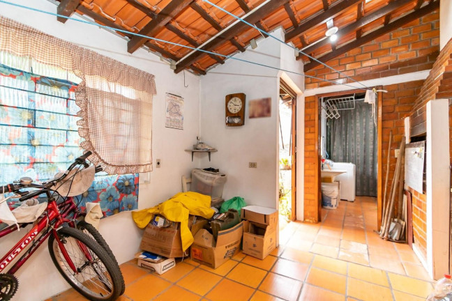 Imagem Casa com 3 Quartos à Venda, 110 m² em Xaxim - Curitiba Imagem Casa com 3 Quartos à Venda, 110 m² em Xaxim - Curitiba