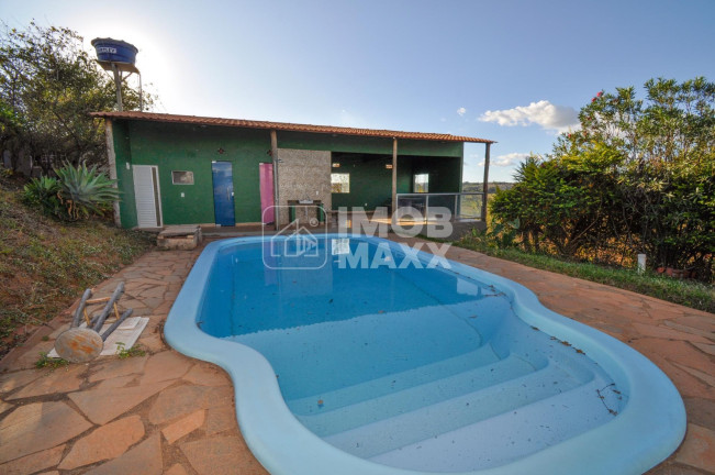 Imagem Casa com 4 Quartos à Venda, 220 m² em Ceilândia - Brasília