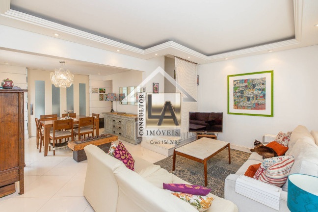 Casa com 3 Quartos à Venda, 197 m² em Vila Cordeiro - São Paulo