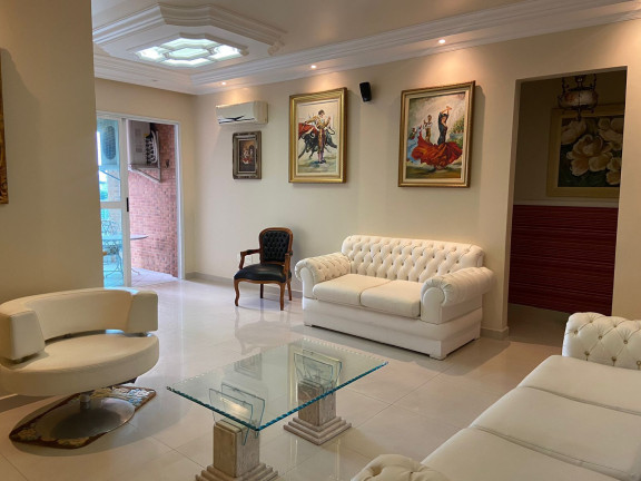 Imagem Apartamento com 2 Quartos à Venda, 115 m² em Embaré - Santos