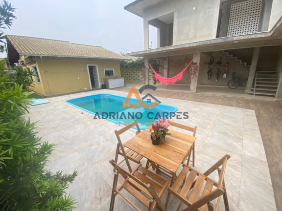 Casa com 3 Quartos à Venda, 245 m² em Gravatá - Navegantes
