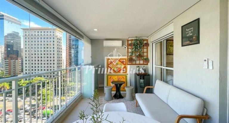Imagem Apartamento com 1 Quarto à Venda, 56 m² em Vila Nova Conceição - São Paulo Imagem Apartamento com 1 Quarto à Venda, 56 m² em Vila Nova Conceição - São Paulo