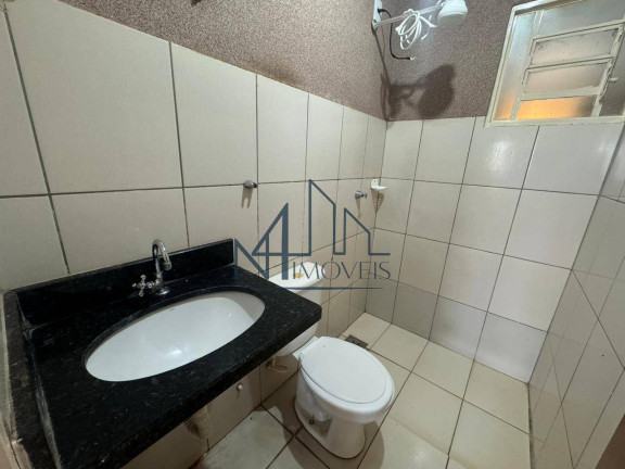 Imagem Casa de Condomínio com 4 Quartos à Venda, 220 m² em Condomínio Amin Camargo - Goiânia