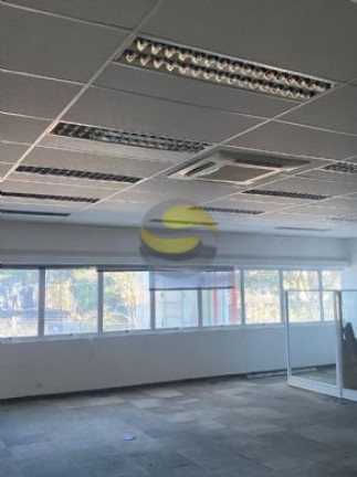 Imagem Galpão para Alugar, 2.572 m² em Alphaville Empresarial - Barueri Imagem Galpão para Alugar, 2.572 m² em Alphaville Empresarial - Barueri
