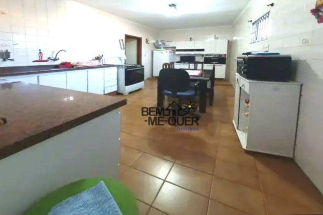 Imagem Casa com 5 Quartos à Venda, 373 m² em Parque São Domingos - São Paulo