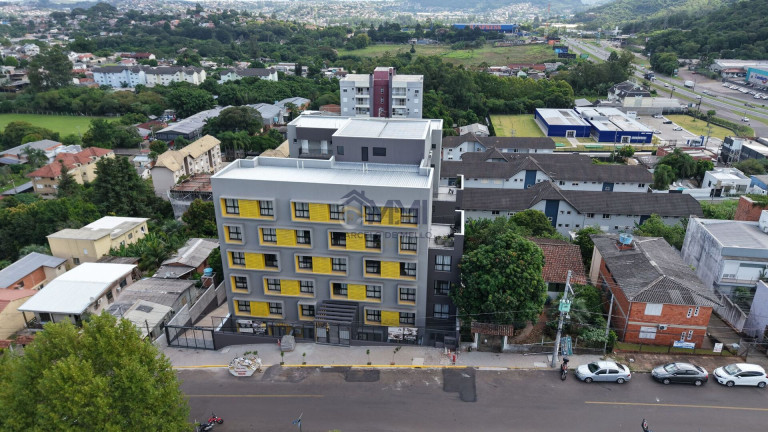 Imagem Imóvel com 1 Quarto à Venda, 25 m² em Vila Nova - Novo Hamburgo