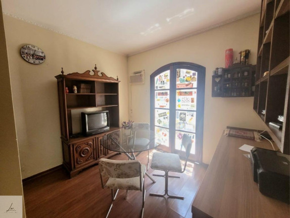 Imagem Casa com 3 Quartos à Venda, 232 m² em Vila Suíça - Indaiatuba Imagem Casa com 3 Quartos à Venda, 232 m² em Vila Suíça - Indaiatuba