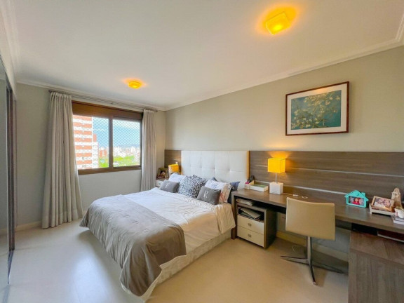 Imagem Apartamento com 3 Quartos à Venda, 100 m² em Petrópolis - Porto Alegre